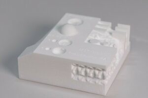 Bauteile aus dem 3D-Drucker nachbearbeiten